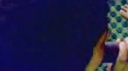 De bruidegom heeft gratis nederlandse seksfilms een bruid en een getuige.