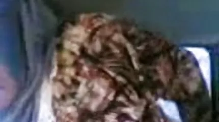 Anna gratis nederlandse sexfilms Claire Clouds squirts in de douche.