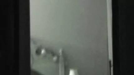 Twee curves spelen gratis nederlandse pornofilms met lul bij casting.