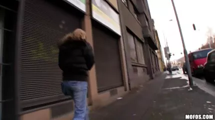 Rip de kont van nederlandse gratis sexfilms een zwarte vrouw op de Britse vlag.