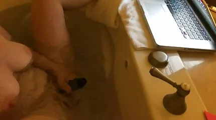 Getatoeëerd biedt seks aan nederlandse sex films de speler.