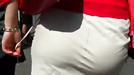 Sanek sexfilm nederlands gesproken shoots sperma bij Desiree.